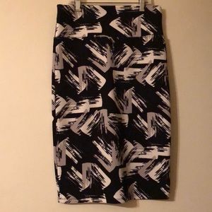 LuLaRoe pencil skirt, size xs